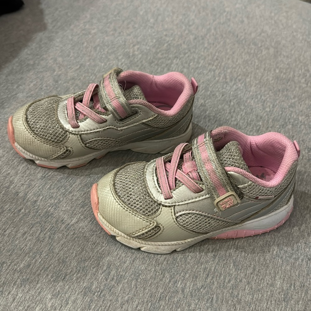 Stride Rite Tennis Shoes